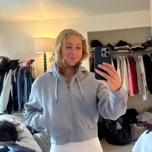 light blue lululemon cropped zip up jacket, only worn once! size 4